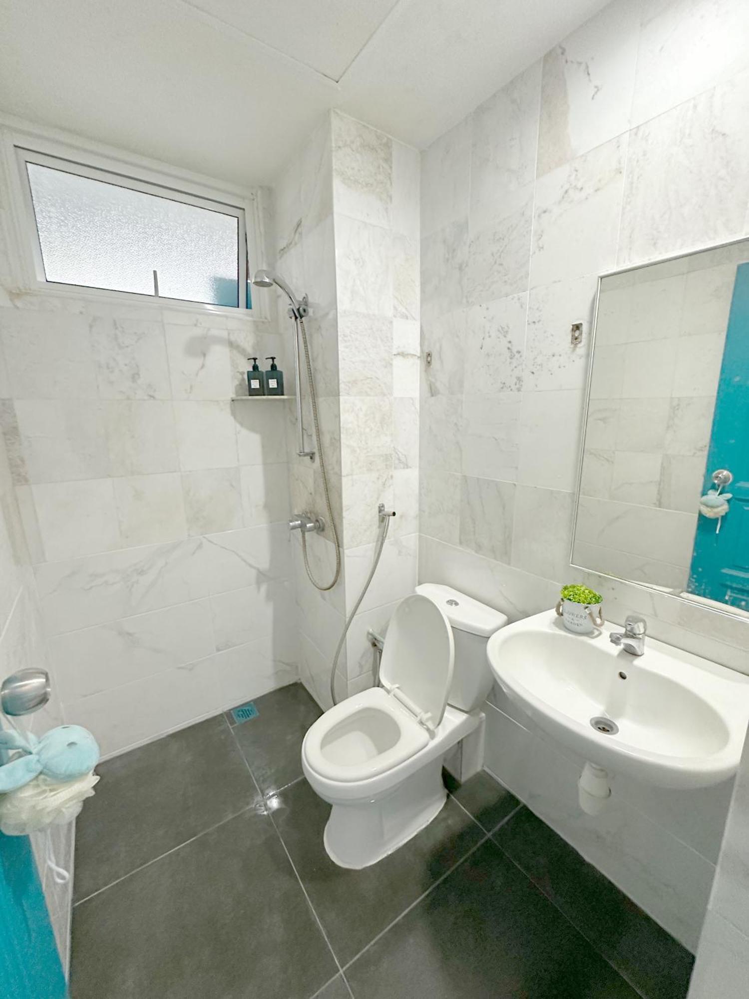 Blue Andaman Seaview Families Suite Apartment Kuah Exterior foto